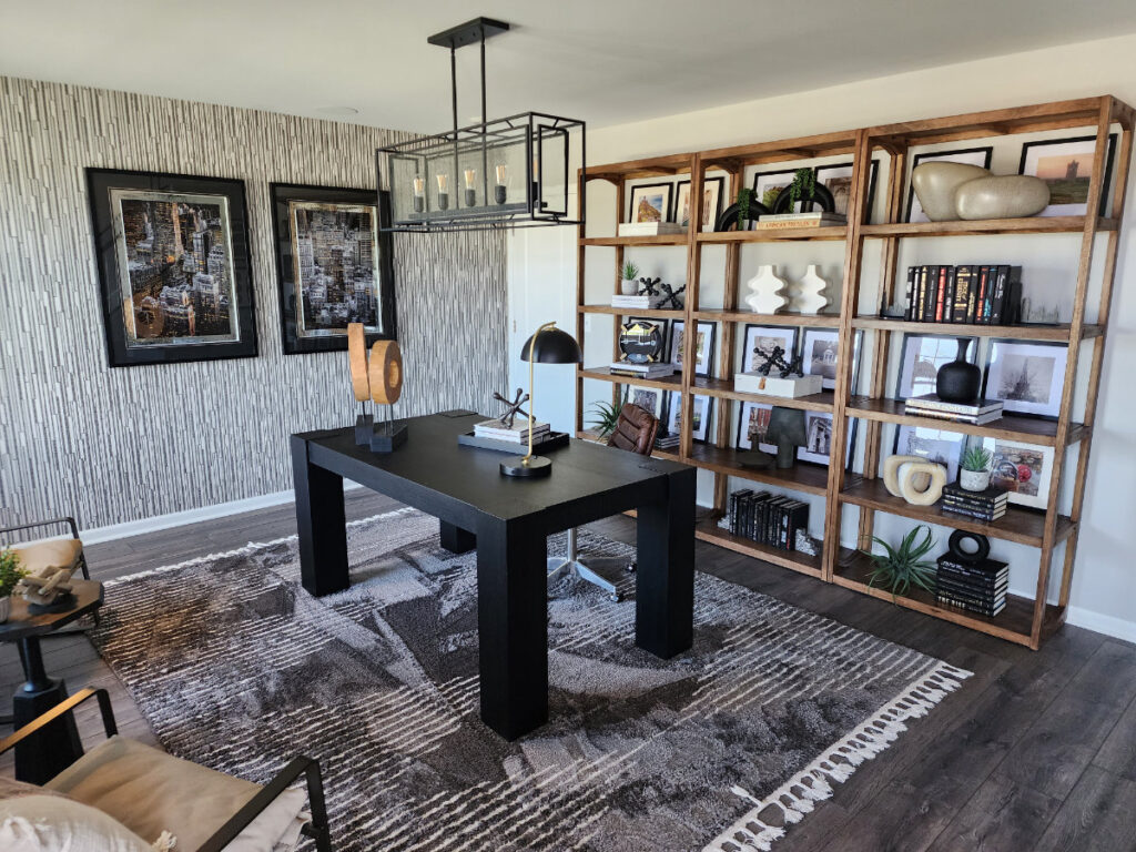 beautifully wallpapered family room 01